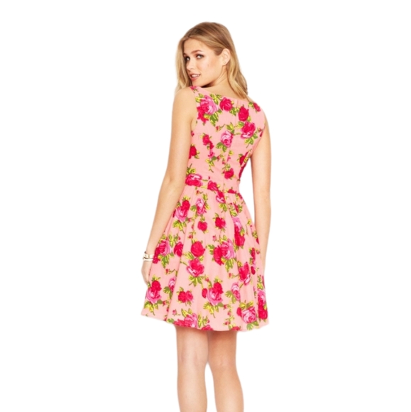 Betsey Johnson Dresses & Skirts - Betsy Johnson Dress